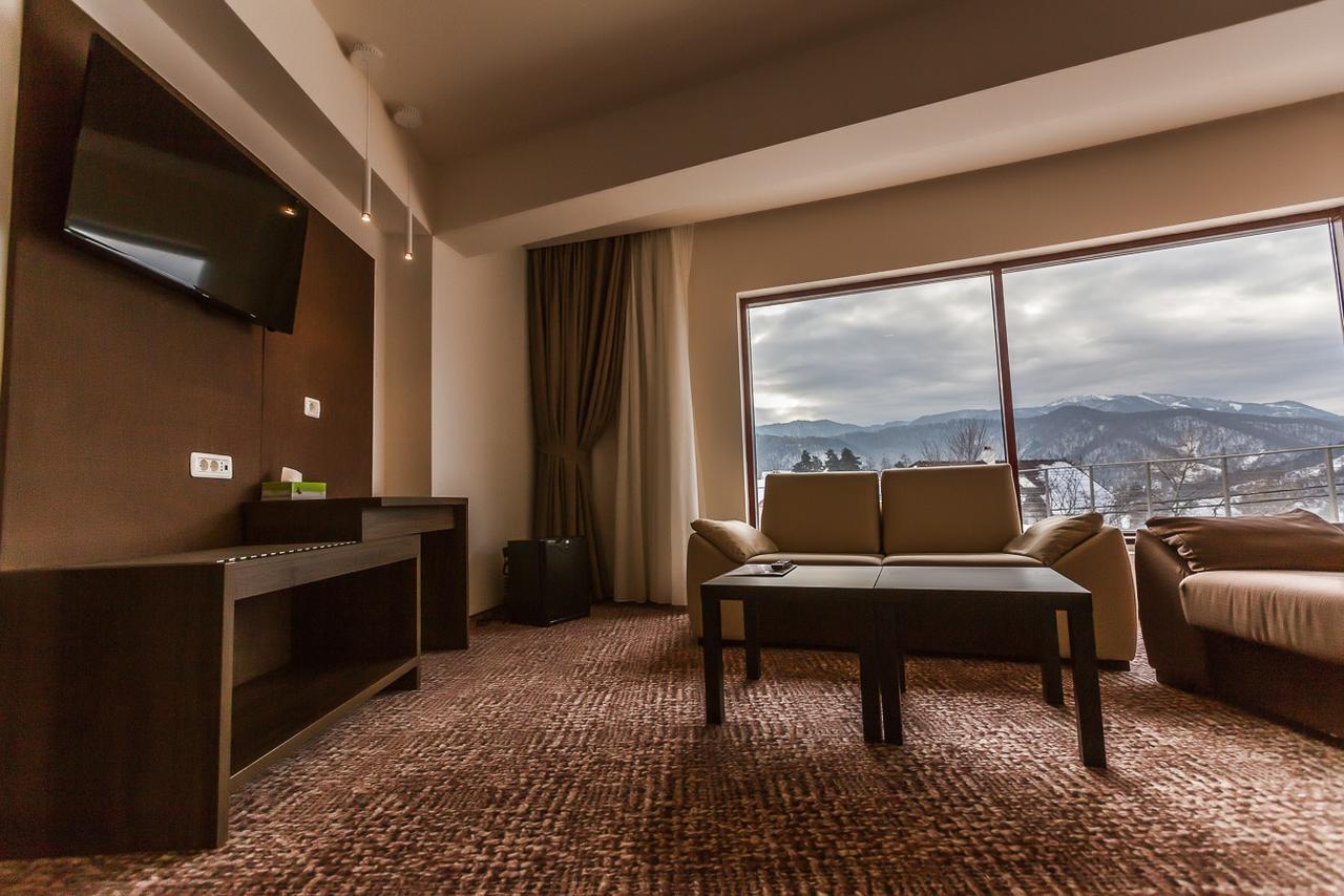 Grand Hotel Belvedere Braşov Esterno foto